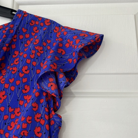 Cabi Sleeveless Befriend Top with Ruffles - Picture 3 of 10